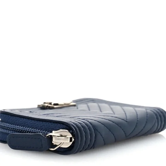 CHANEL Dark Blue Chevron Leather Wallet Coin Purse - Picture 3 of 11